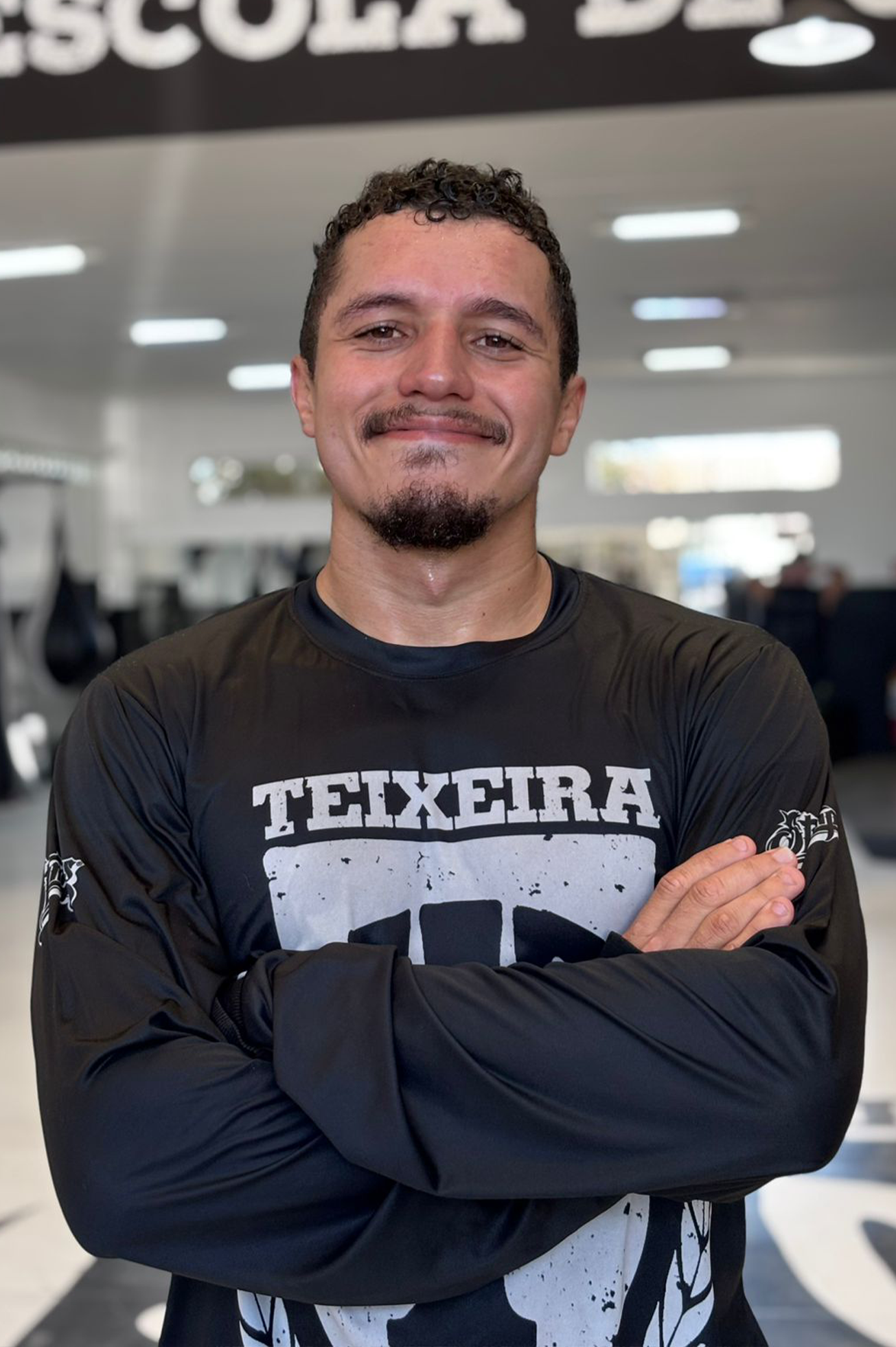 Professor Will Oliveira, professor de Muay Thai e Kickboxing da Teixeira Team